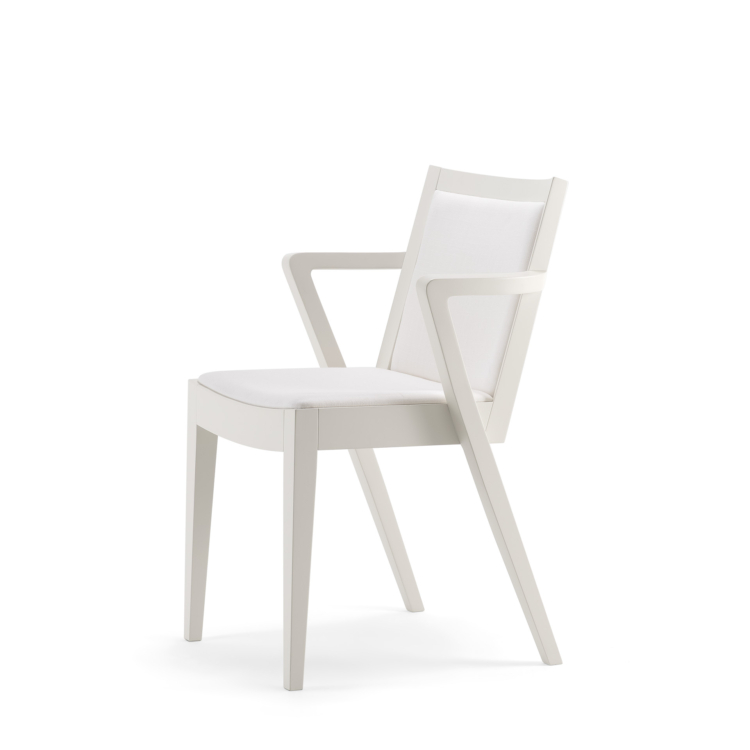 Chair with armrests Arena 02 A2