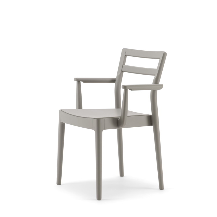 Chair with armrests Gio 01 A0